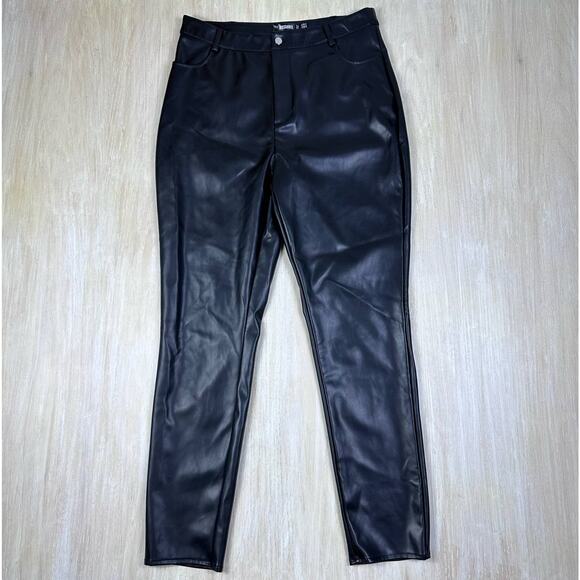NWT Missguided Black Faux Leather Slim Leg High Rise Trousers Pants Size 12 - Picture 1 of 15